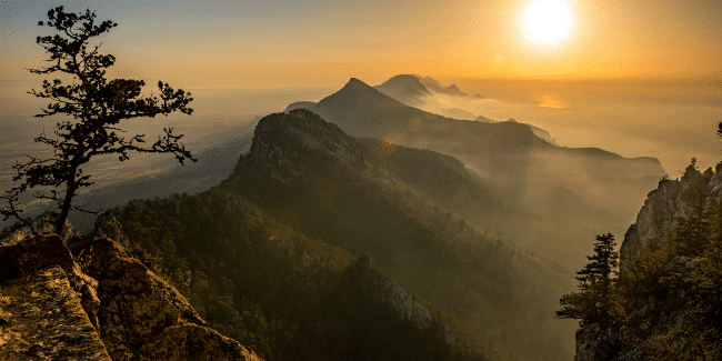 הרי קירניה בצפון קפריסין - הרי חמשת האצבעות