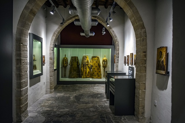 מוזיאון במנזר אומודוס