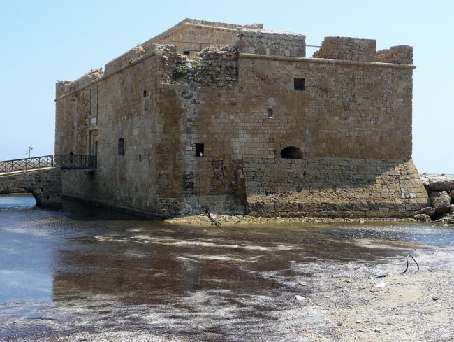 המבצר של פאפוס ליד המרינה